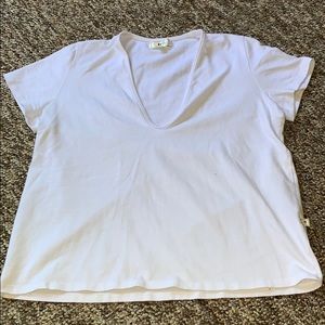 NYTT white deep v-neck tee size M
